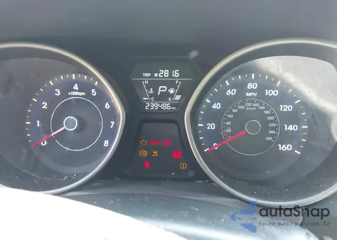 2015 Hyundai Elantra Se z USA, uszkodzony, nr VIN 5NPDH4AE5FH577260